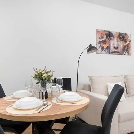 Appartement Charming Pet-friendly With Terrace By Renters